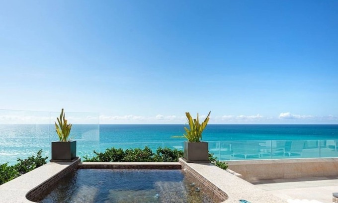 Cabo San Lucas Hotel | Stylish Luxury 3-BR Oceanfront Suite - SPACE AVAILABLE BOOKING
