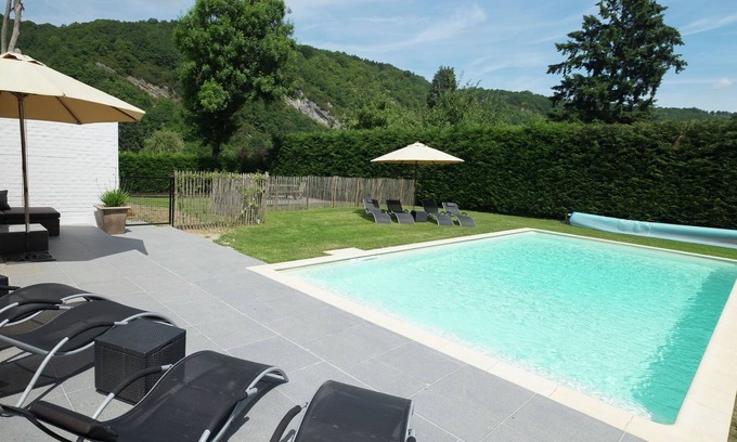 Hastiere-Lavaux Villa | Stylish Mansion in Hastière with Swimming Pool