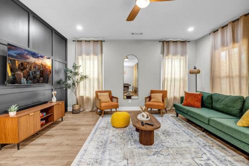 Atlanta House | Stylish Modern Boho 4BR Home Near Downtown ATL