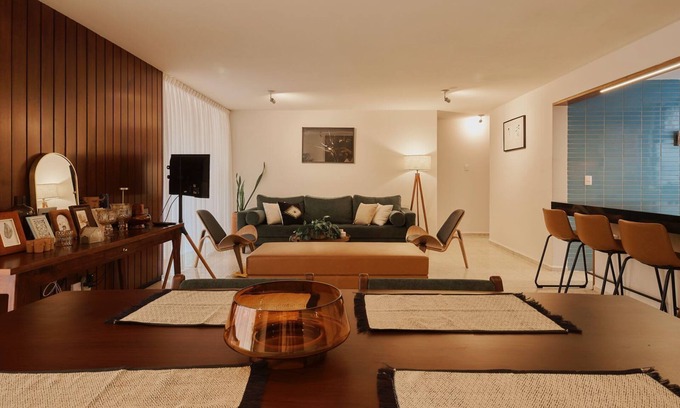 Reforma Apartment | Stylish Oaxaca Apartment with Balcony & AC