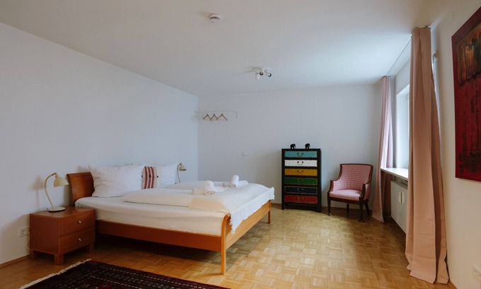 Memmingen Apartment | Stylish old apartment near Lindentor