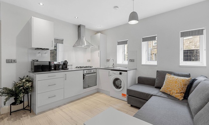 Nightingale Apartment | Stylish One-Bedroom Apartment near Balham Station