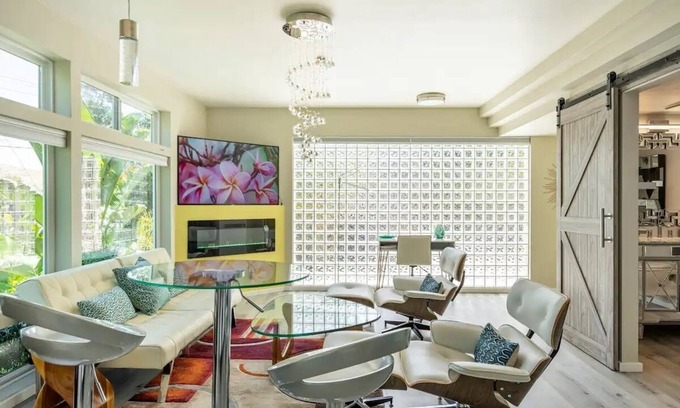 San Rafael Apartment | Stylish & Serene Suite with Views – Perfect for SF, Marin & Wine Country