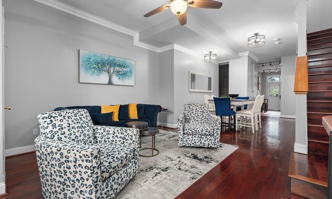 Near Southside House | Stylish Soulard Sanctuary
