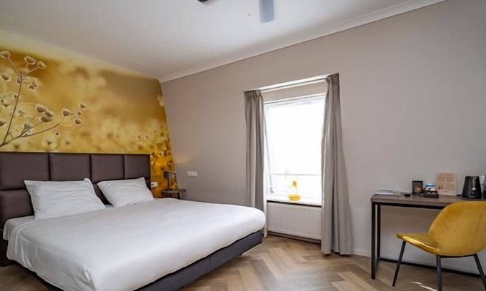 Made House | Stylish Stay w/Onsite Dining Near Biesbosch Park and Scenic River Trails