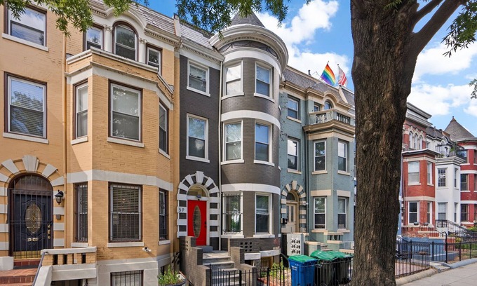 Bloomingdale Bed & Breakfast | Stylish Studio in Bloomingdale!