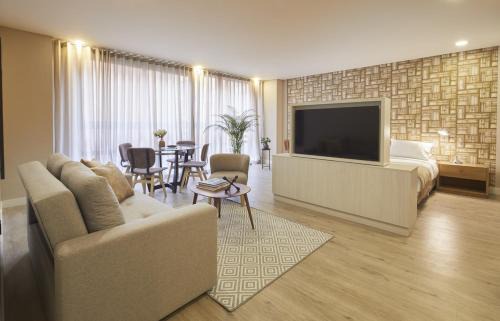 Antiguo Country Apartment | Stylish Virrey Loft 306 Modern Comfort Awaits