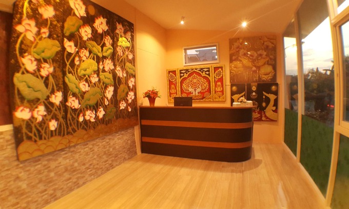 Khu Khot Hotel | Suansin Art Garden