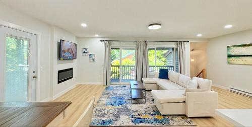 Sudden Valley House | Sudden Valley Luxury Stay-Steps to Lake Louise