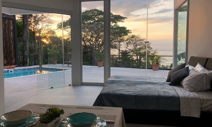 Manuel Antonio Hotel | Suite 1-4 - Vista Ocean Suites Entire Pool Level Manuel Antonio, Costa Rica