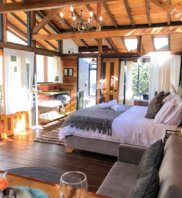 Old Town Villa | "Suite Cabaña Cantodeagua - Jacuzzi -Refugio en Reserva Natural Urbana - Villa de Leyva"