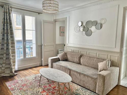 16th Arrondissement Apartment | SUITE ELISE Passy