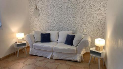 Chateau-Arnoux-Saint-Auban House | Suite dans maison provençale chez l'habitant