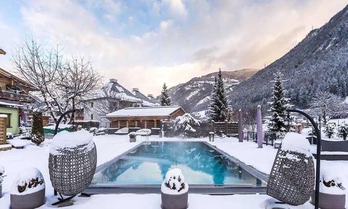 Ried im Oberinntal House | Suite Wasser - Hotel Riederhof Gmbh & Co KG