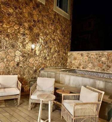 Riopar Viejo Villa | SUITES LA TEJA