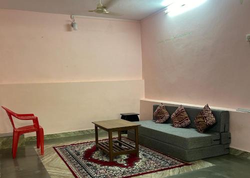 Ponda Apartment | Sujata Homestay 2