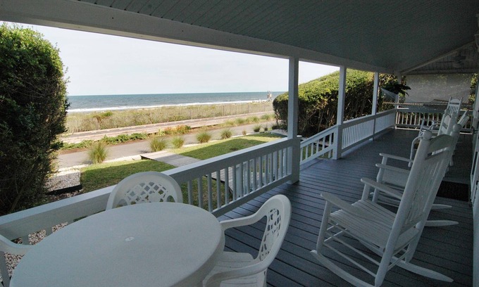Kure Beach House | SUMMER DEALS - Huge Seaside Porch Near Pier, HAMMOCK, OCEANFRONT, STEPS TO BEACH