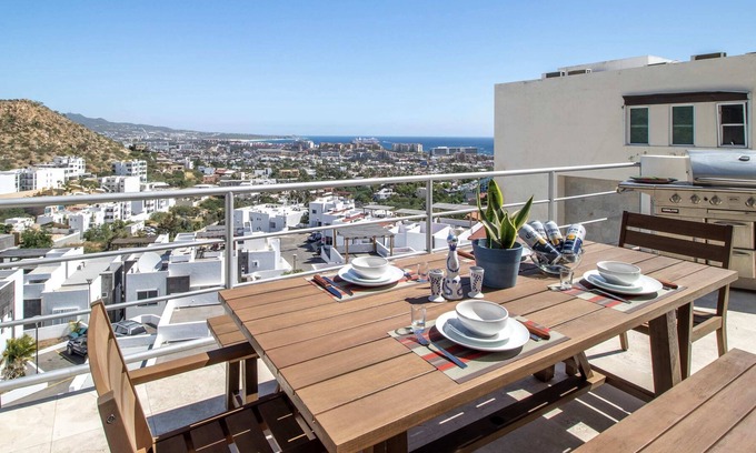 Libertad Condo | Summer Discount! 3-Bedroom Cabo Penthouse Suite!
