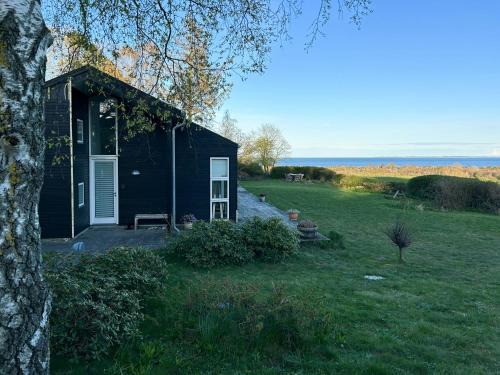 Beder Malling House | Summer Home With View Near Aarhus