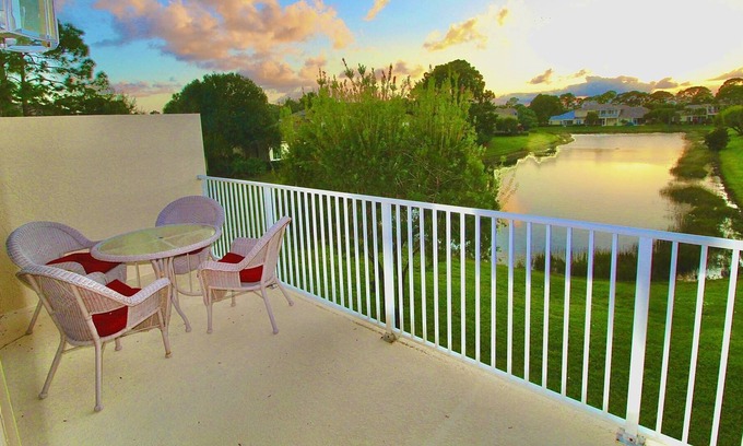 Port Saint Lucie House | Summer Savings Treasure Coast Getaway 3BR Castle Pines in PGA Village