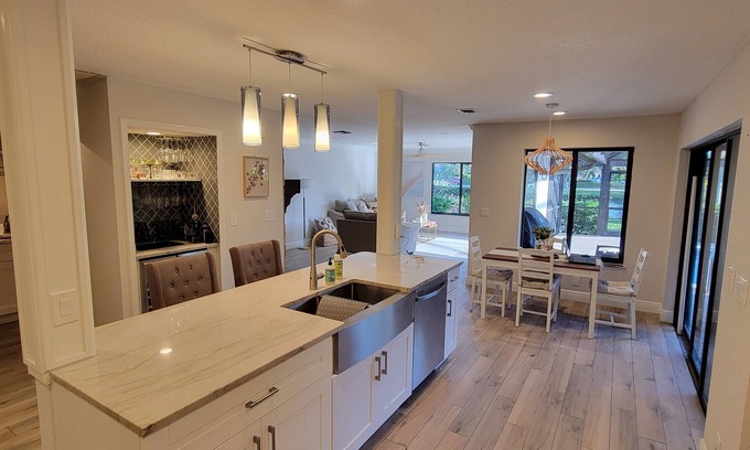 Hunt Club House | Summertime Retreat - Spacious and Serene PGA National Home with Pool