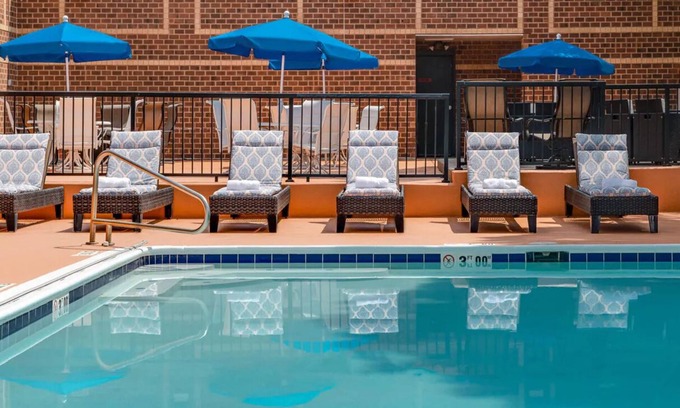 Englewood House | Summit Serenity: 3 Family-friendly Units. Parking.. Close to Denver Zoo!