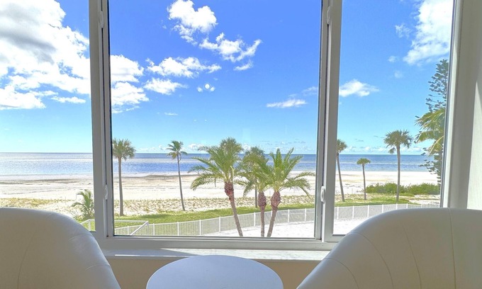 South Island Condo | Sun Caper #208 - "Sunset Siesta" 7930 Estero Blvd