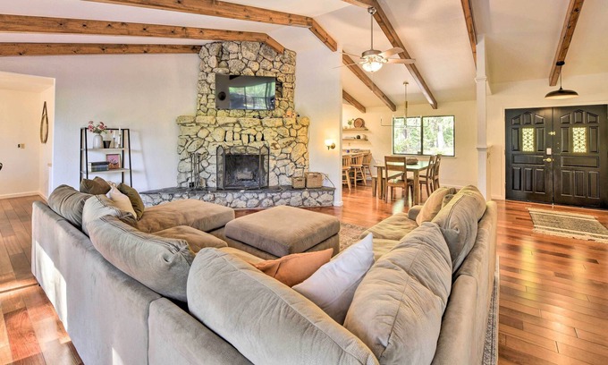Pollock Pines Cabin | Sun-Dappled Cabin w/ Deck, Fire Pit & Kayaks!