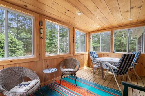 South Chatham House | Sun Room Beaches and Dog Welcome