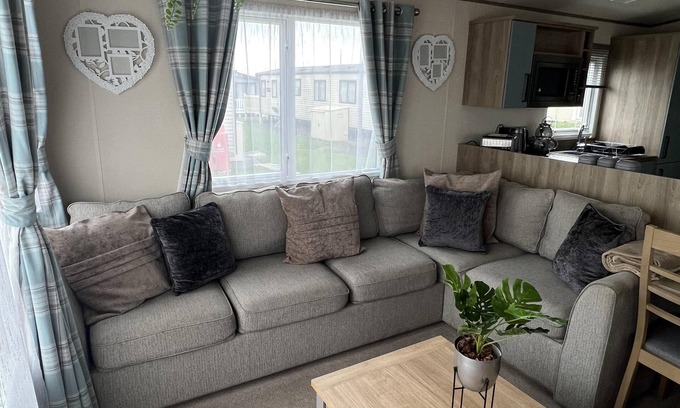 Whitley Bay Cabin | Sun sea and sand at Whitley bay caravan park