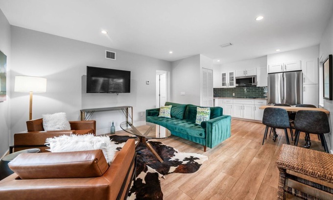 Delray Beach Apartment | Sundy Apartments Unit 4 - Managed by Brampton Park