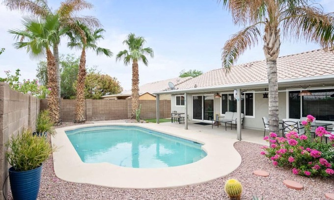 Deer Valley Estates House | Sunkissed Private Pool 3BR Oasis w/Outdoor Lounge