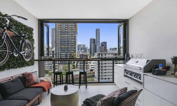 South Brisbane Apartment | Sunny 1b in the heart of South Bris!