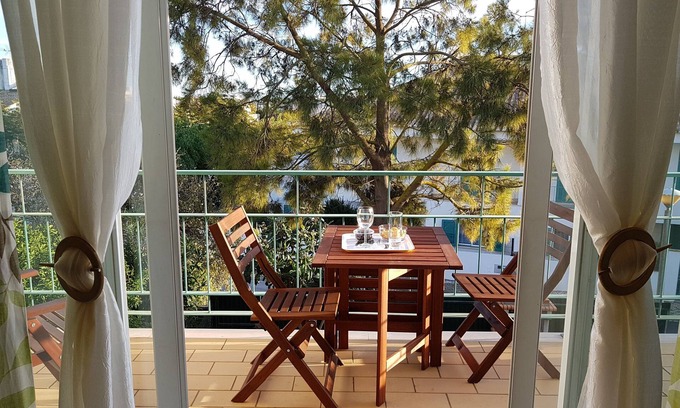 Ferragudo Apartment | Sunny apartment located in the village of Ferragudo and near the beaches