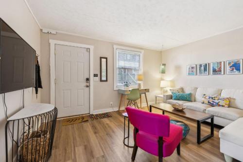Edgehill Apartment | Sunny Delight