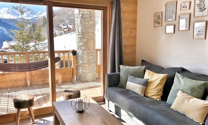 Champagny-en-Vanoise Apartment | Sunny flat - SKI IN/OUT LA PLAGNE CHAMPAGNY - village center