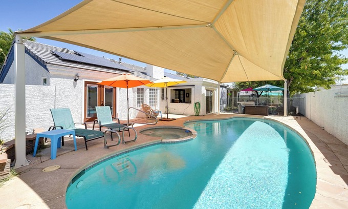 Northwest Area Apartment | Sunny Las Vegas Studio w/Shared Pool + Backyard!