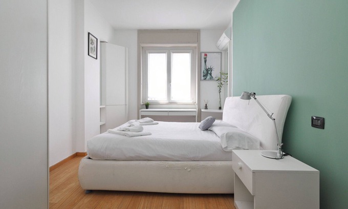Lazzaretto Apartment | Sunny Milan Hideaway
