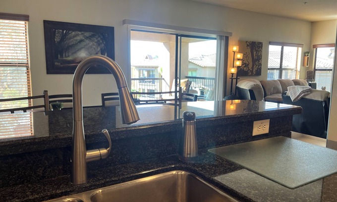 Desert Ridge Condo | SUNNY Scottsdale Pool View Condo