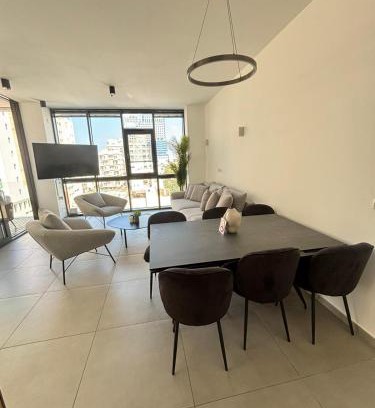 Kerem HaTeimanim Apartment | Sunny Sea View by Sea U TLV