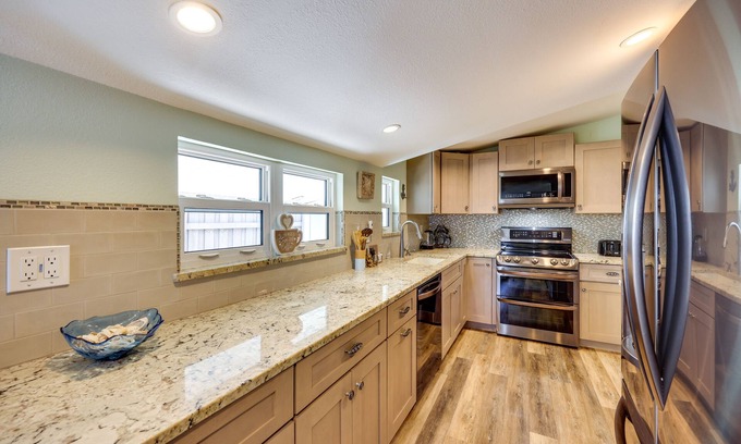 Crescent Beach Cottage | Sunny St Augustine Getaway Near Beach & Kayaking