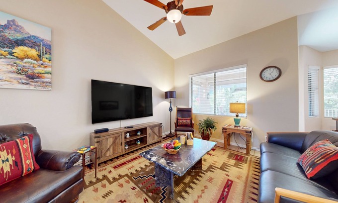 Rancho Vistoso House | Sunny townhome with a lovely patio & W/D - pool, game room, and gym access