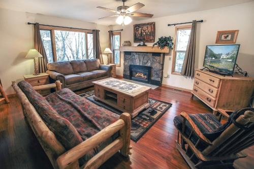 Estes Park House | Sunnyside Knoll- 6 cabin