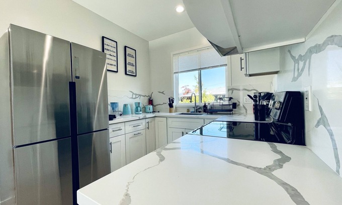Snail House | Sunnyvale Cozy New 3B3b home/Gogle/speed WiFi