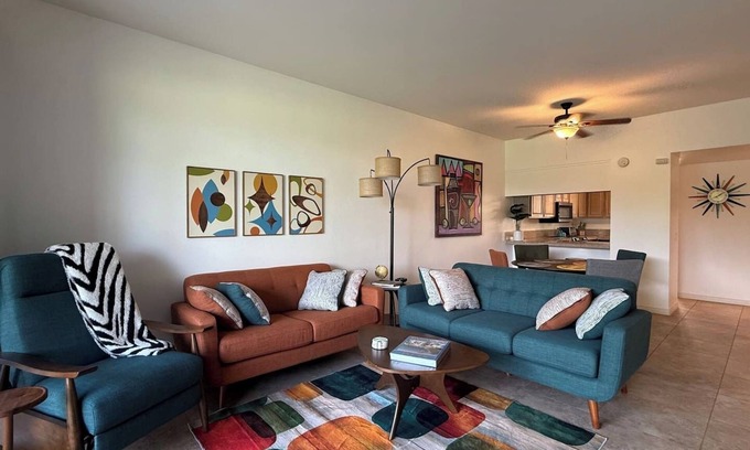 Palm Springs Apartment | Sunrise Alejo Hideaway