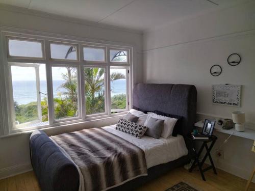 Kingsborough House | Sunrise beach house