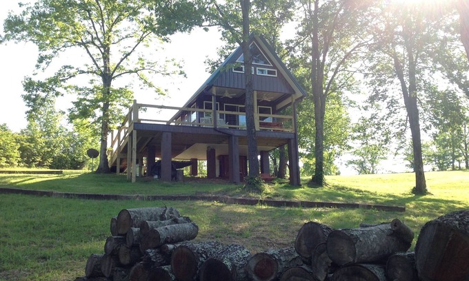 Altamont Cabin | Sunrise Mountain Treehouse Cabin