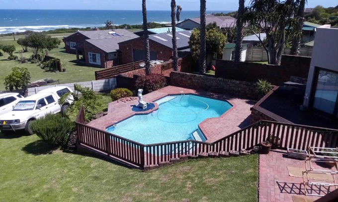 Winterstrand House | Sunrise's Inn Self catering Guesthouse