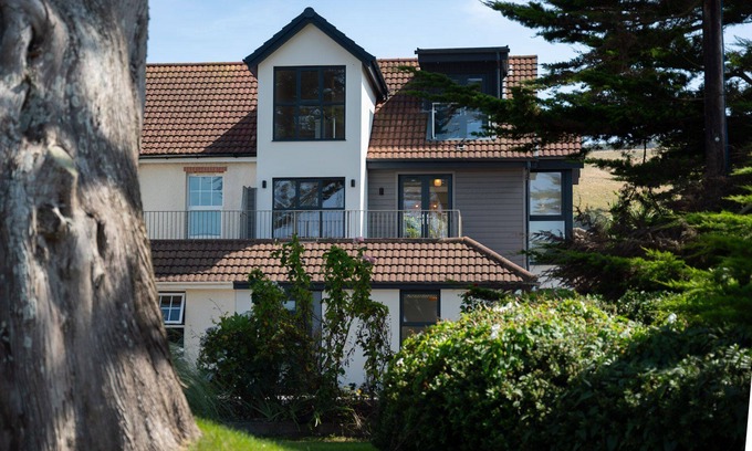 Croyde Cottage | Sunset Beach - a std house that sleeps 8 guests in 4 bedrooms
