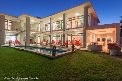 Sunset Beach Apartment | Sunset Beach Luxury Apartments